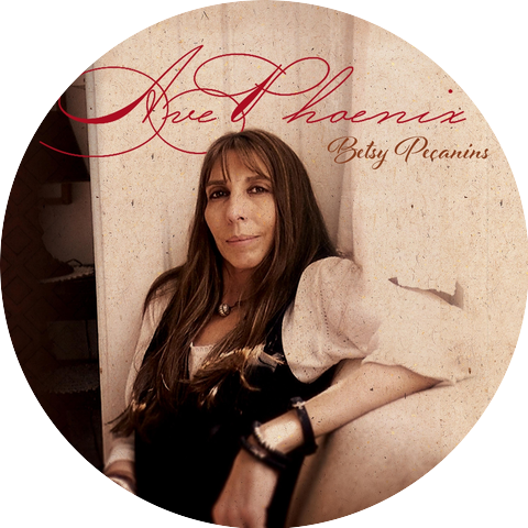 Betsy Pecanins