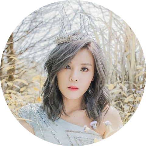 Jess Lee