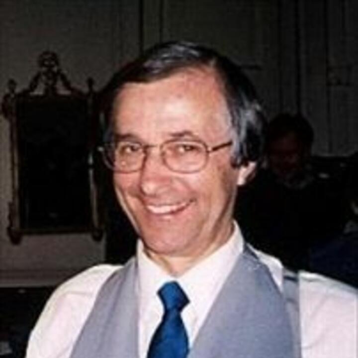 Rogers Covey-Crump