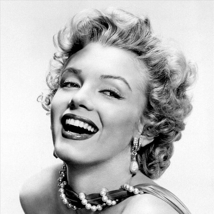 Marilyn Monroe & Friends