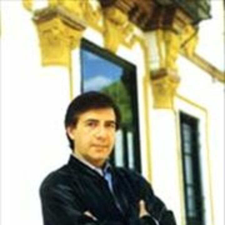 Ernesto Palacio