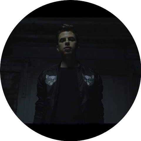 Nick Brewer