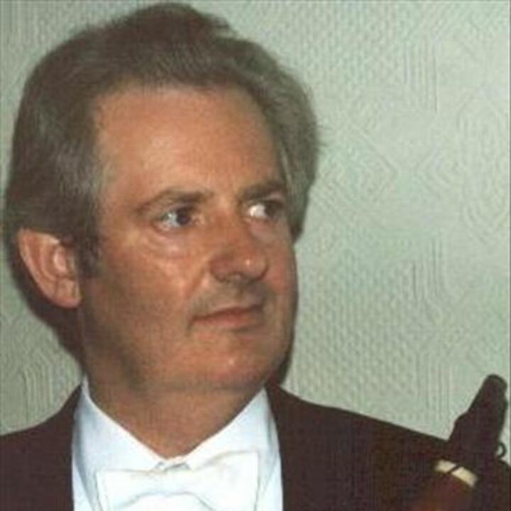 Colin Lawson