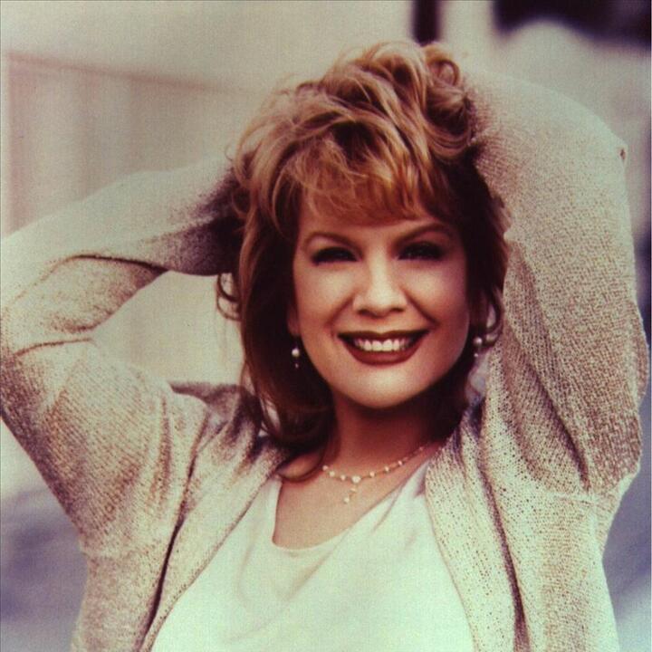 Vikki Carr