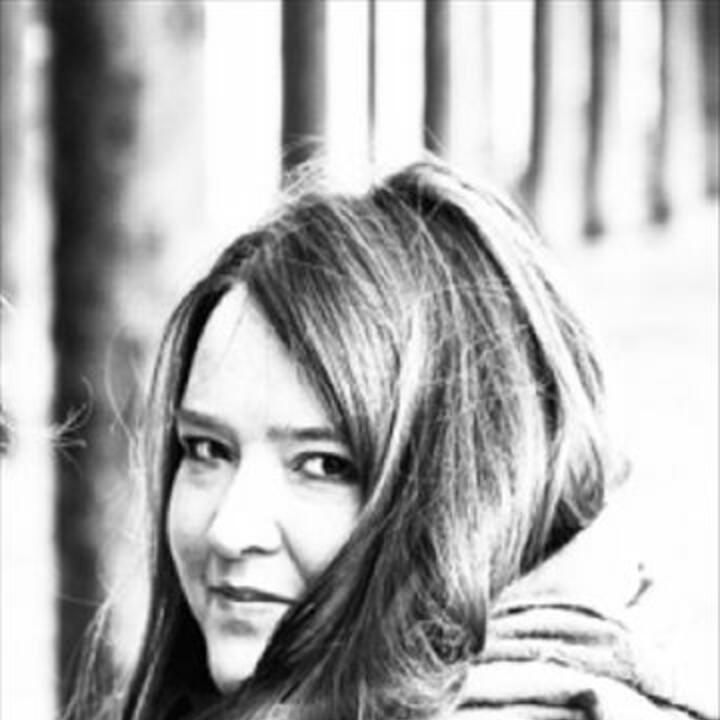 Laura Cannell