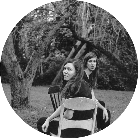 Anna & Elizabeth