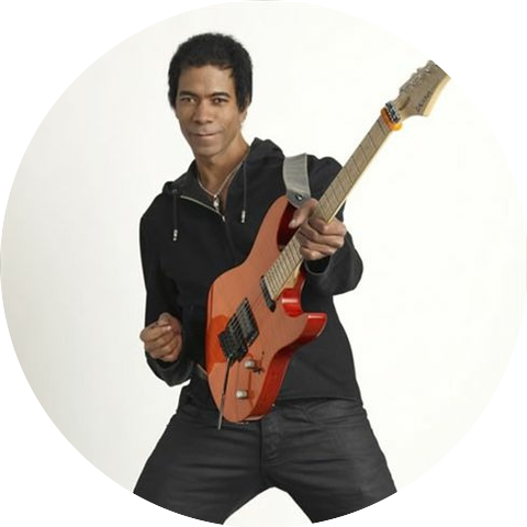 Greg Howe
