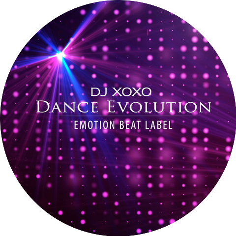 DJ Xoxo