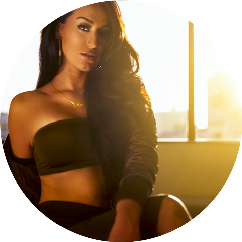 Victoria La Mala