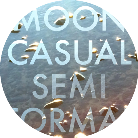 Moon Casual