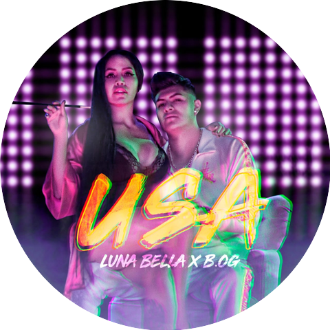 Mujer Luna Bella
