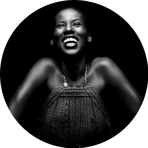 Deni Hines