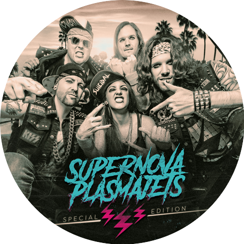 Supernova Plasmajets