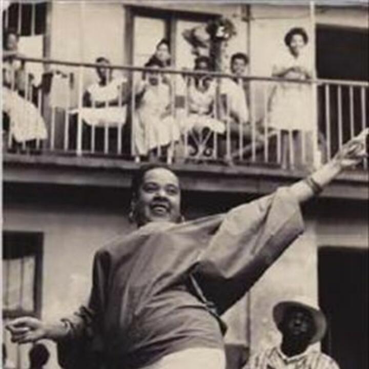 Celeste Mendoza Con Sierra Maestra