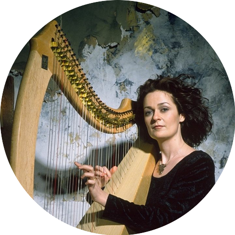 Aine Minogue & DruidStone