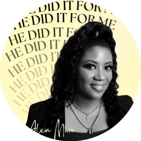 Alicia Moore