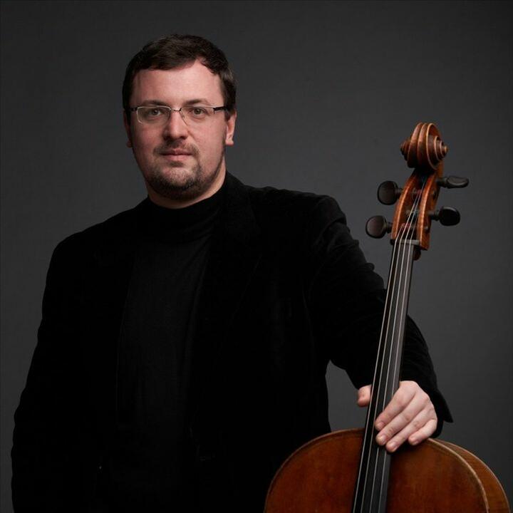 Dmitry Kouzov
