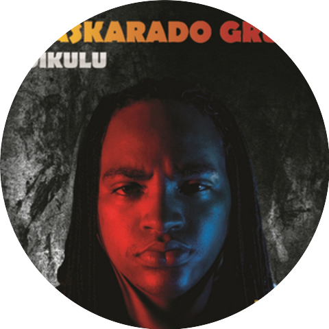 Maskarado Grua