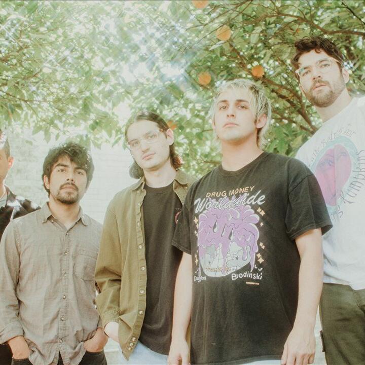 Narrow Head