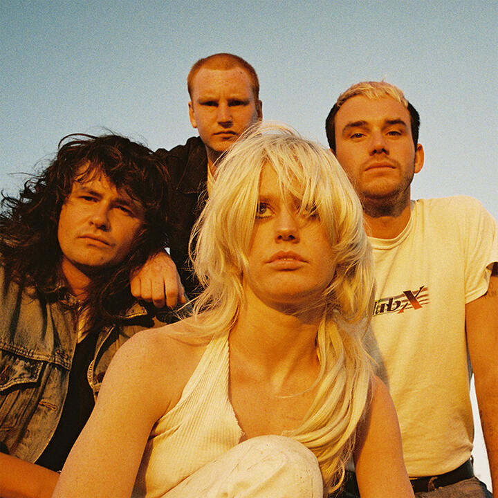 Amyl and the Sniffers