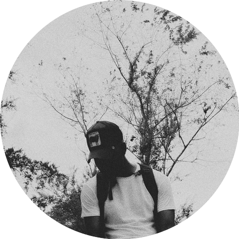 unknxwn.