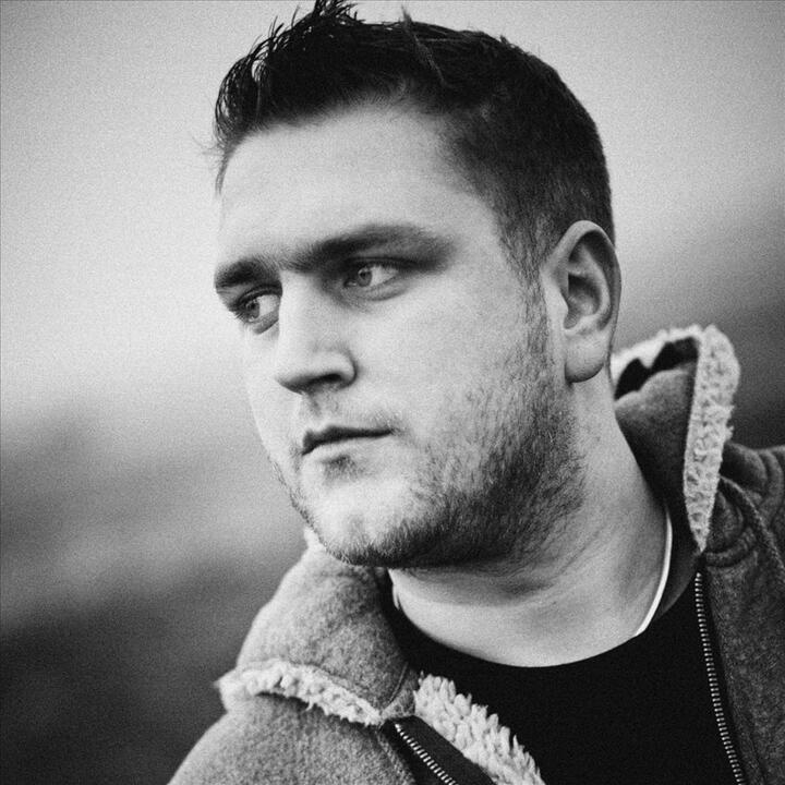 Leon Bolier & Precursor