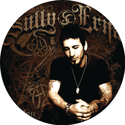 Sully Erna & Lisa Guyer