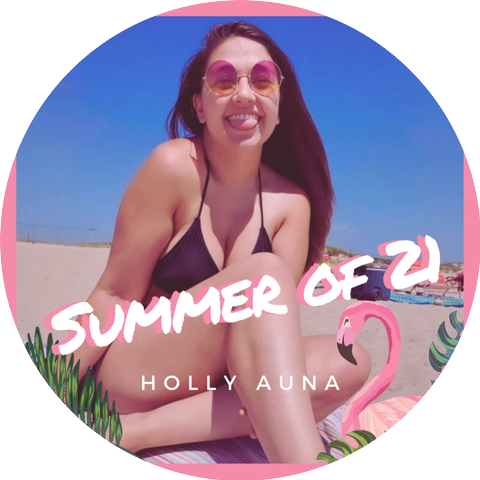 Holly Auna