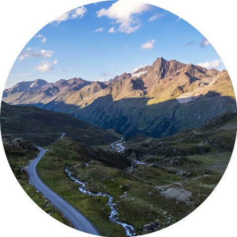 Between the Mountains