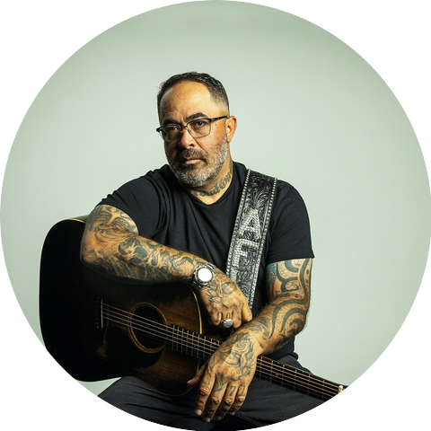 Four Hours With Singer/Songwriter & Staind Frontman Aaron Lewis