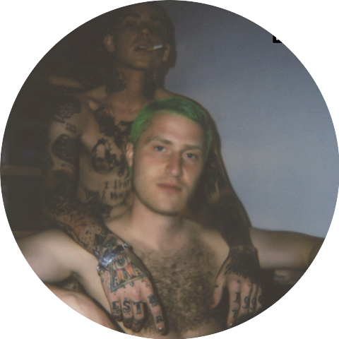 Mansionz & Snoozegod as Oliver