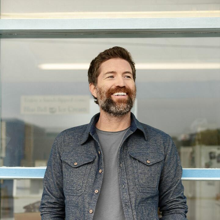 Josh Turner & Sonya Isaacs