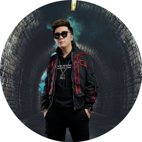 Minh Vuong M4U & Thuy Chi