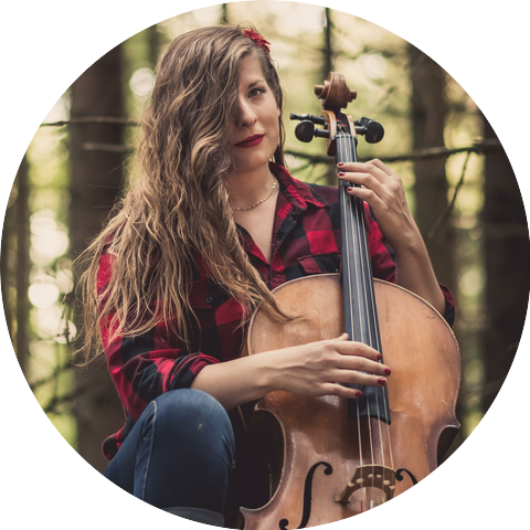 A Swedishcellist Petronella Torin