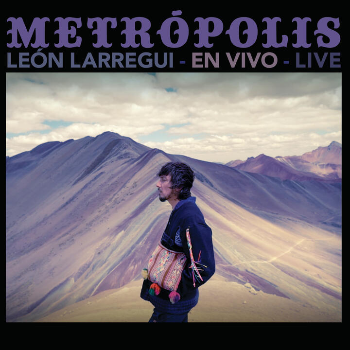 León Larregui & Mon Laferte