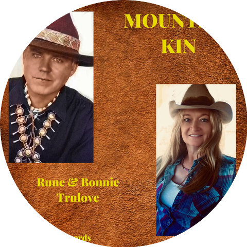 Rune & Bonnie