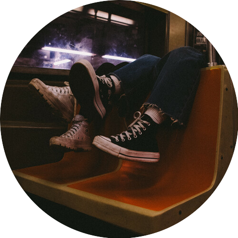 Issadora Ava