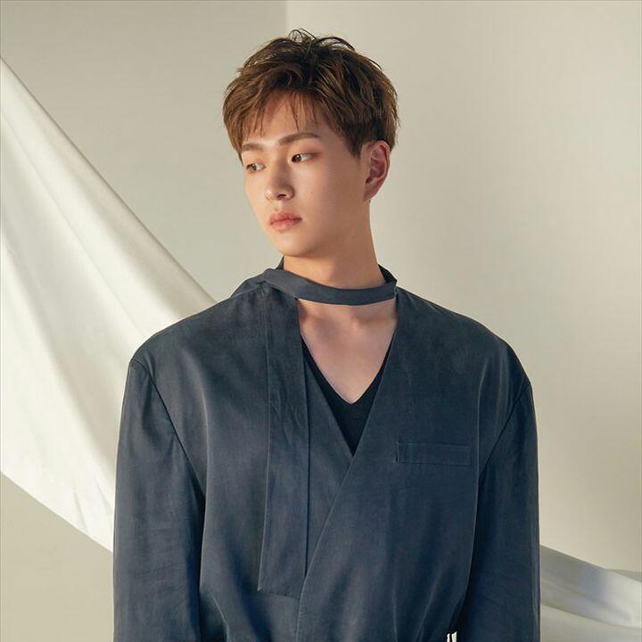 ONEW