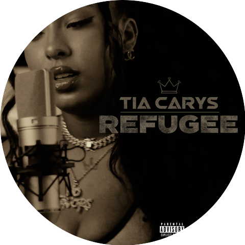Tia Carys