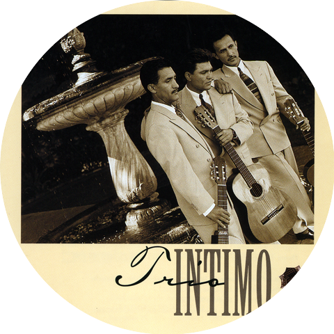 Trio Intimo