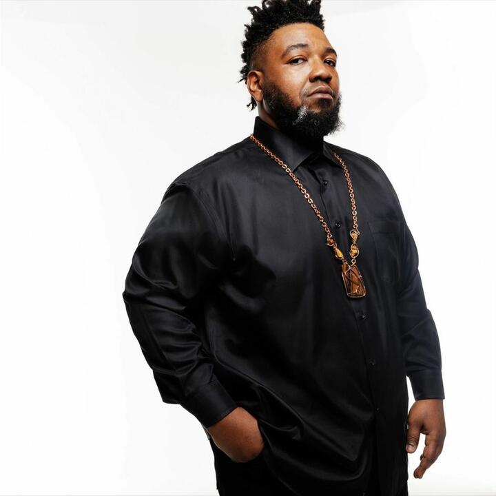 Dezron Douglas