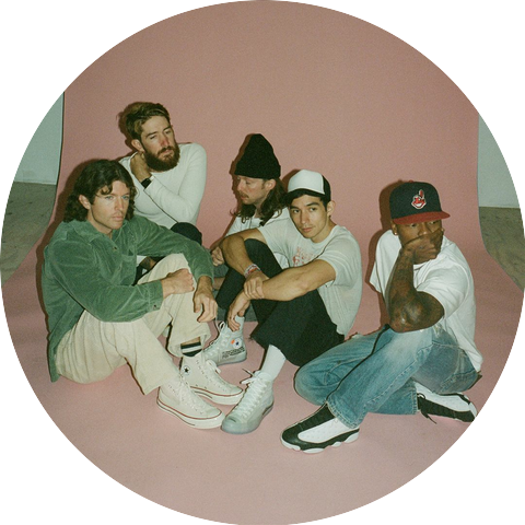 Turnstile & Mall Grab