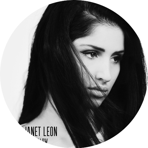 Janet Leon