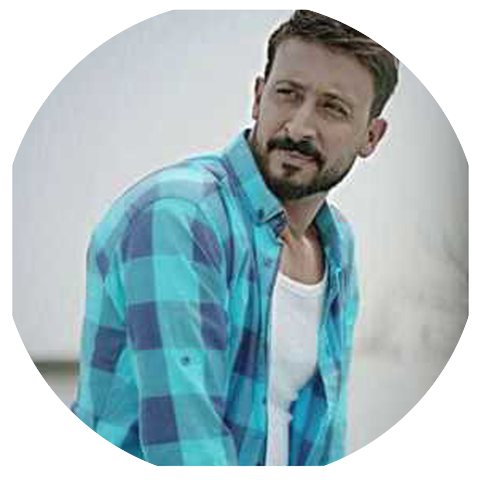 علاء غريب