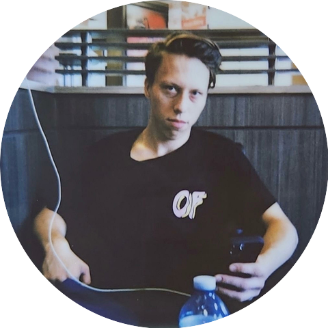 Ethan Kuzmak