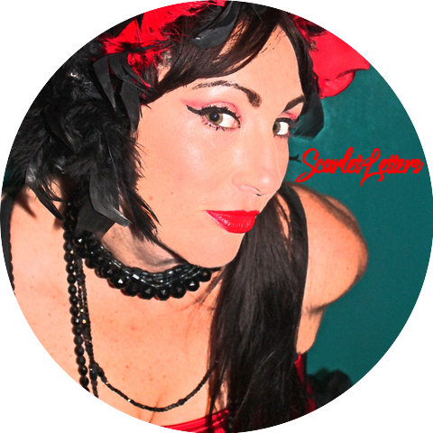 Anna Scarlet