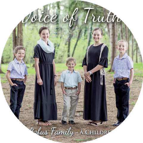 The Stoltzfus Family