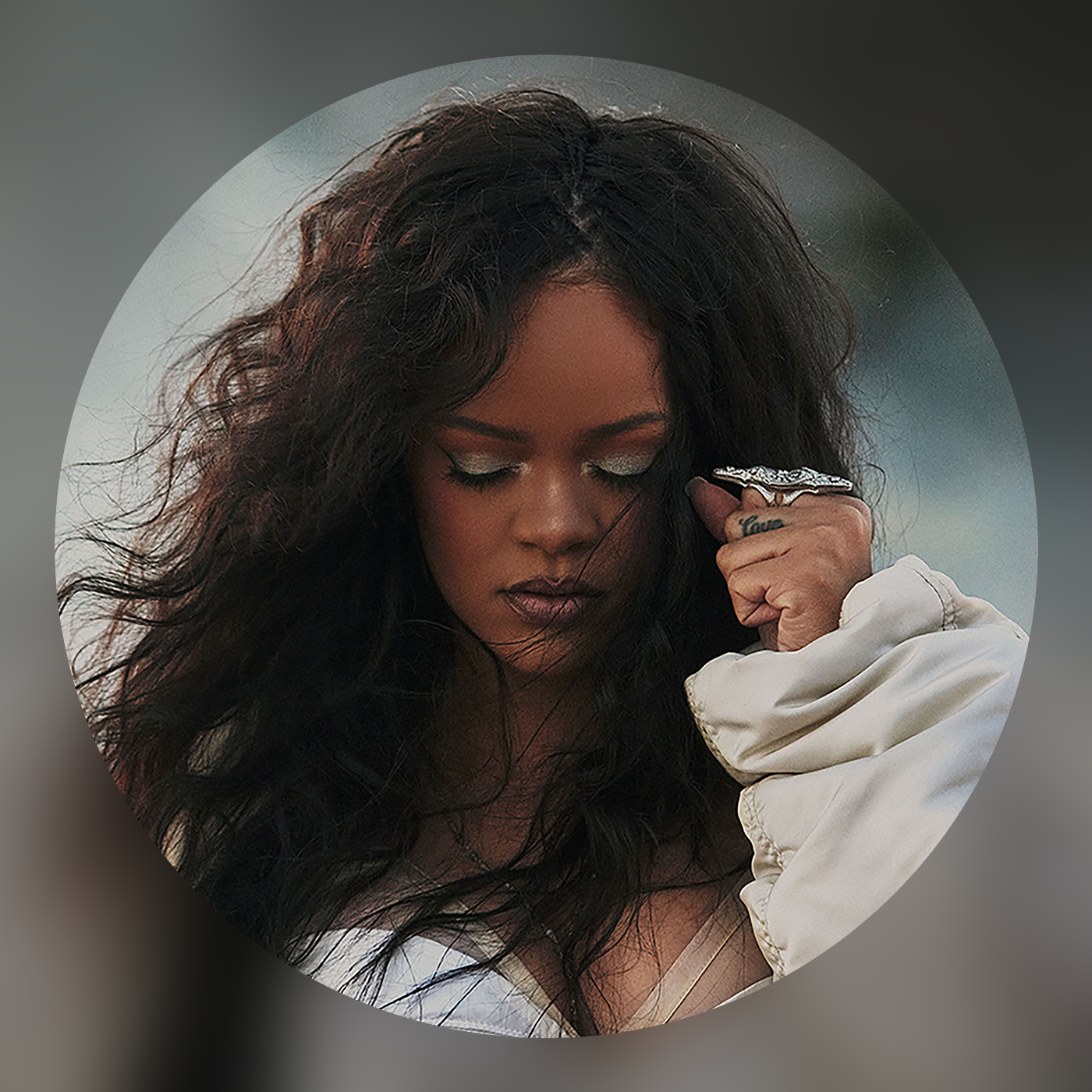 Rihanna Radio Listen To Free Music And Get The Latest Info Iheartradio