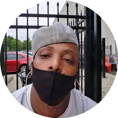 spotify:artist:2VkshfDdRGU8VmEU9j41tr