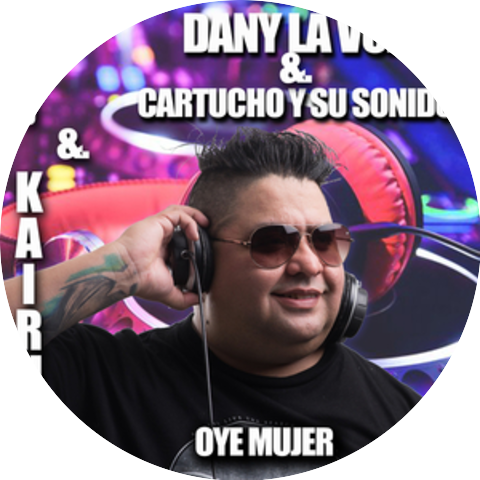 Dj Kairuz & Cartucho y Su Sonido & Dany La Voz